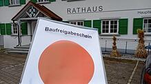 Normalerweise müssen Bauherren den Roten Punkt beantragen, bevor sie ihr Bauvorhaben beginnen. Manche halten sich aber nicht an dieses ...