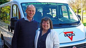 Silke und Stefan Daub waren viele Jahre im Vorstandsteam des Christlichen Vereins Junger Menschen (CVJM) Singen. Hier sind sie vor dem ...
