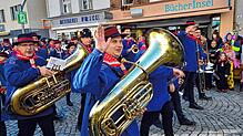 Was wäre die Villinger Fasnet (hier eine Aufnahme vom Februar 2023) ohne ihre Märscher, Lieder und Sprüche? Sie sind jetzt auf einer ...