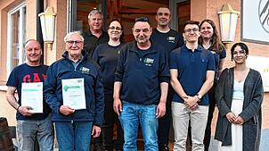 Die Kreisverkehrswacht Waldshut ehrte und wählte (von links): Thomas Jehle (zehn Jahre Mitgliedschaft), Otto Thoma (neues ...