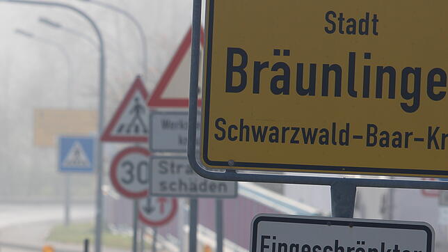 Links im Bild ist das Tempo-30-Schild zu sehen. Wer allerdings von Hüfingen kommt und in die Bregenbergstraße einbiegt, hat davon keine ...