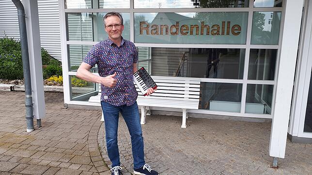 Frank Sauder, Gründer Living Electrons, will am 10. Juni die Randenhalle mit elektronischer Musik füllen. Nach einjähriger ...