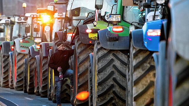 Im Kreis Sigmaringen wird es am Montag, 8. Januar, mehrere Traktorendemos geben. Das Landratsamt rechnet deswegen mit Behinderungen im ...