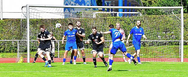 Bild 6: SG Stühlingen/Weizen siegt 5:0 beim FC Wehr – wir haben Fotos!