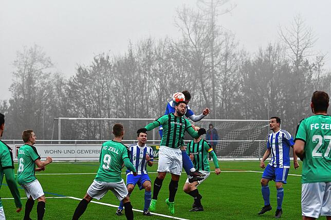 Bild 18: SG Mettingen-Krenkingen besiegt den Spitzenreiter FC Zell &ndash; und wir haben die Bilder!