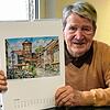 Theo Leute mit einem seiner selbstgemalten Kalender. Jetzt starb der Villinger kurz vor Vollendung des 87. Lebensjahres.