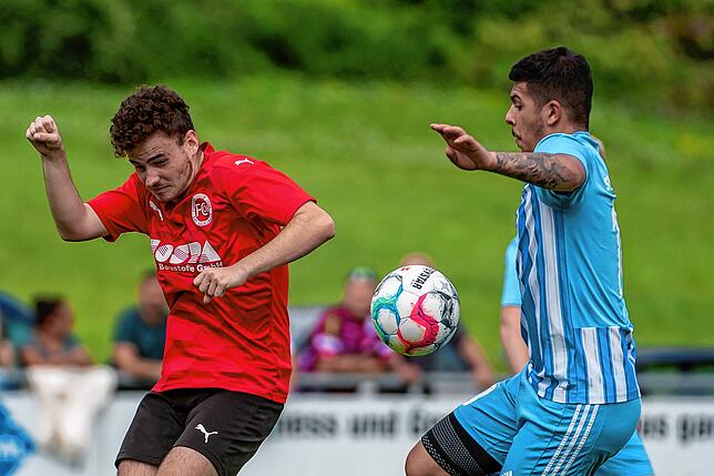 Bild 3: SV Obersäckingen gewinnt Pokal-Derby gegen FC 08 Bad Säckingen mit 5:2 &ndash; wir haben Bilder!
