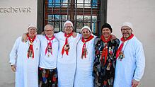 Riege der Geehrten: Joe Keller (Heringsesserorden), Thomas Stapf, Florian Schwald, Norbert Wassmer, Elmar Müller und Zunftmeister ...