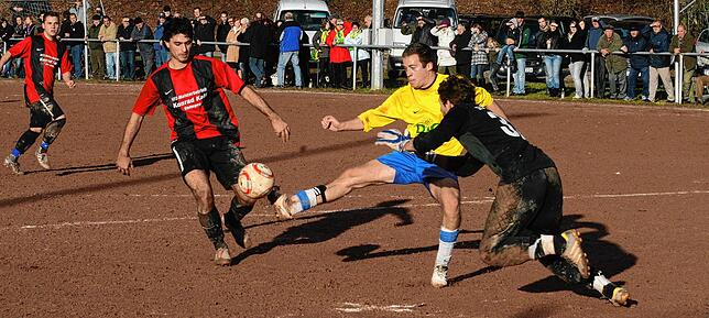 Bild 31: Schnappschüsse aus der Bezirksliga-Saison 2010/2011