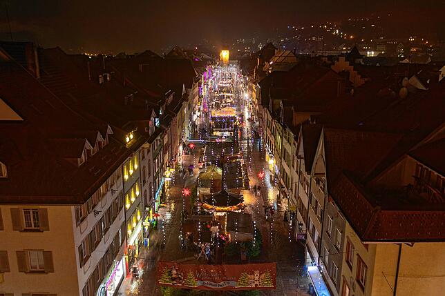 Der Waldshuter Weihnachtsmarkt ist einer der zeitlich und physisch längsten in der Region. Noch ist offen, ob es dieses Bild auch 2020 gibt.