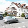 Die Gemeinde Moos möchte aus Lärmschutzgründen auf den großen Durchfahrtsstraßen in Moos (hier die Kreuzung L192/L122) künftig Tempo 40 ...