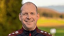 Stefan Ehrich, Trainer der SG Oberbaldingen/Öfingen, freut sich über den ersten Sieg seiner Mannschaft in diesem Jahr.