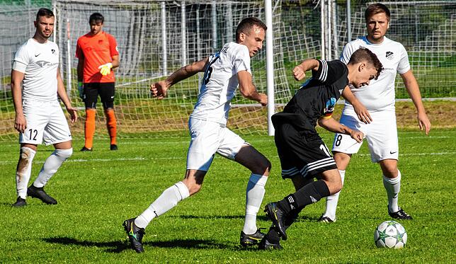 Bild 27: SV Rheintal siegt mit 3:0 beim SV Obersäckingen &ndash; und wir haben Bilder!