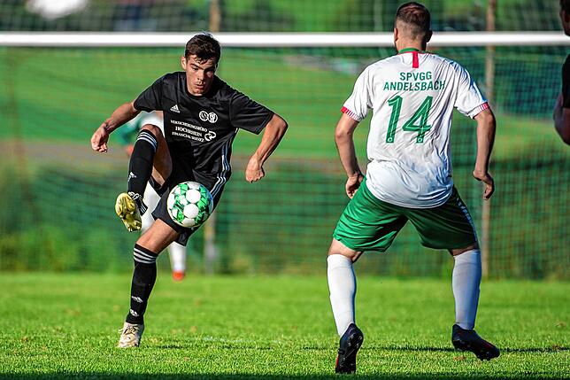 Bild 10: Spvgg. Andelsbach gewinnt mit 4:1 gegen den SC Niederhof/Binzgen &ndash; und wir haben Bilder!