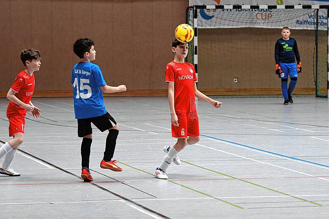 Bild 25: Jubel in Bräunlingen: FC 08 Villingen und FV Tennenbronn holen Bezirksmeistertitel