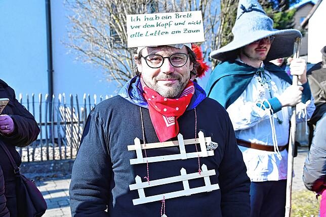 Bild 25: So laufen sich die Narren für den Umzug in Bad Dürrheim warm