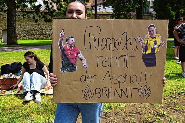 Bild 3: Sie laufen für den guten Zweck – Bilder vom Villinger Stadtlauf