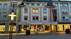 Das Massagestudio im Obergeschoss der Steinbrückstraße war nach der Intervention des Ordnungsamts einige Wochen geschlossen. Nun zeigt ...