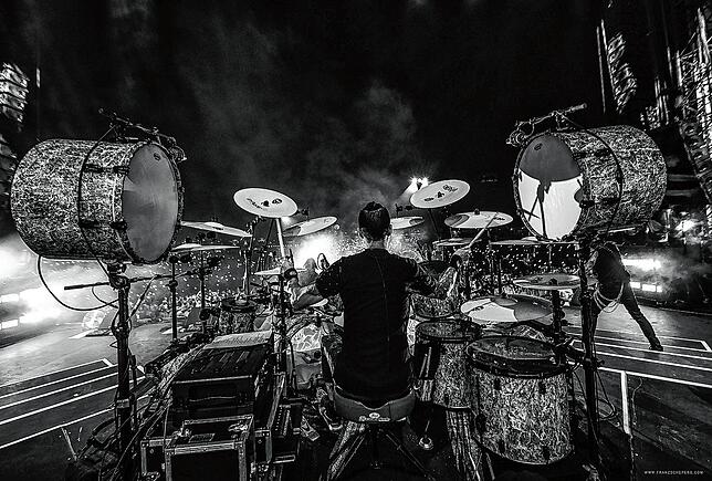 Unser Bild zeigt Daniel Löble 2018 beim Auftritt auf dem Wacken-Festival.