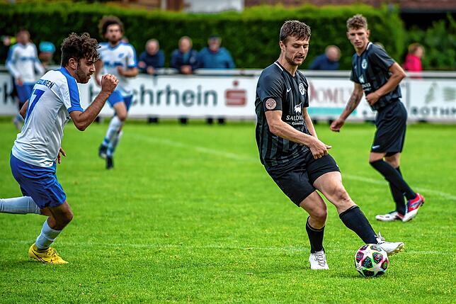 Bild 33: FC Geißlingen gewinnt Küssaburg-Pokal durch 4:3-Sieg gegen den FC Hochrhein &ndash; wir haben Bilder!