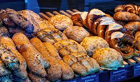 Bei den Backwaren von Schneckenburger kommen alle Rohstoffe so weit wie möglich von Lieferanten und Erzeugern aus der Region.