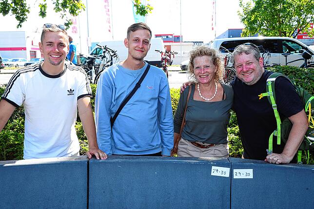 Bild 14: XXL-Hüpfburg, Kinderschminken, Entenrennen: So schön war das SÜDKURIER-Sommerfest (Teil 1)