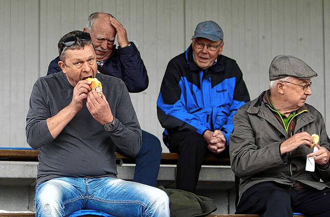 Bild 21: Die besten Bilder vom Spitzenspiel zwischen FC RW Salem und BC Konstanz-Egg