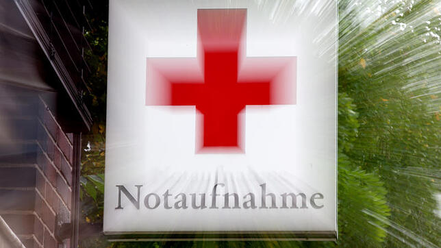Patienten müssen im Notfall gut versorgt werden. (Symbolbild)