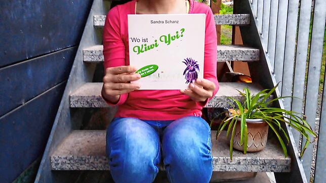 Die Altenpflegerin Sandra Schanz aus Schwaningen lädt zur Lesung ihres Kinderbuches &bdquo;Wo ist Yvi Kiwi?&ldquo; am morgigen Sonntag ...