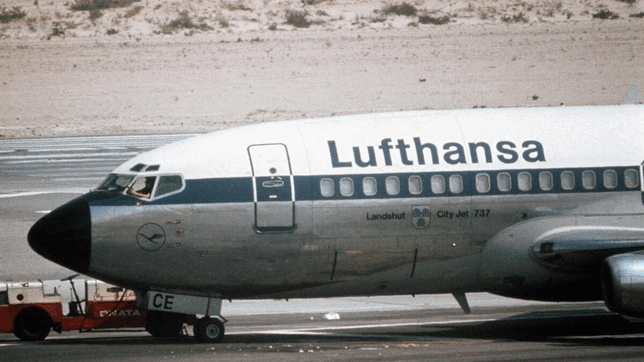 Die &bdquo;Landshut&ldquo; war im Oktober 1977 von einem palästinensischen Terrorkommando entführt worden. Heute steht das ...