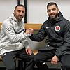 Nedzad Plavci (links) vom ESV Südstern Singen und Denis Hoxha vom Türkischen SV Singen mögen und schätzen sich. Am Samstag im ...
