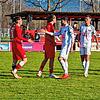 Daniel Caligiuri zeigt bei seinem Pflichtspieldebüt eine starke Leistung und bereitet zwei Tore vor.