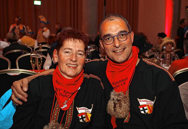Bild 23: Die Narrengesellschaft Niederburg feiert ihren Fasnachtsauftakt