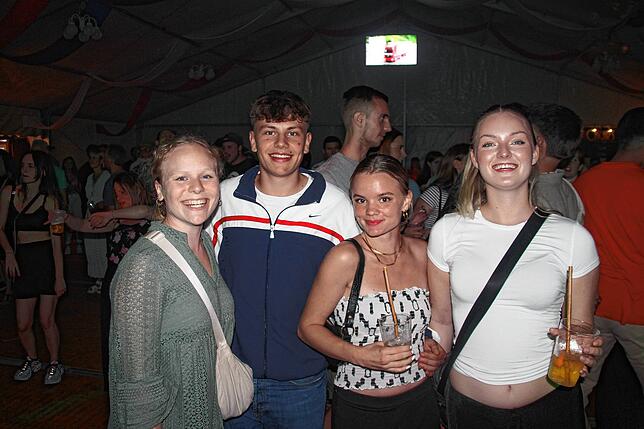 Bild 10: Waldshuter Chilbi 2023: Die besten Bilder der Bock-Beatz-Party