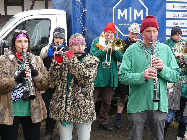 Bild 5: Rathaussturm in Ahausen: Die beeindruckendsten Bilder des Fasnacht-Spektakels in 2025