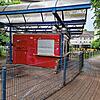 Der Kiosk ist seit Monaten geschlossen. Doch die höheren Temperaturen machen das Areal offenbar wieder zu einem beliebten Treffpunkt, ...