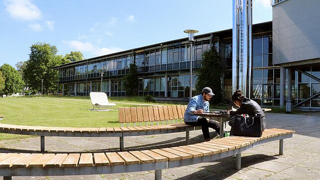 Die Studierenden stellen der Hochschule Albstadt-Sigmaringen beim aktuellen CHE-Ranking ein sehr gutes Zeugnis aus.