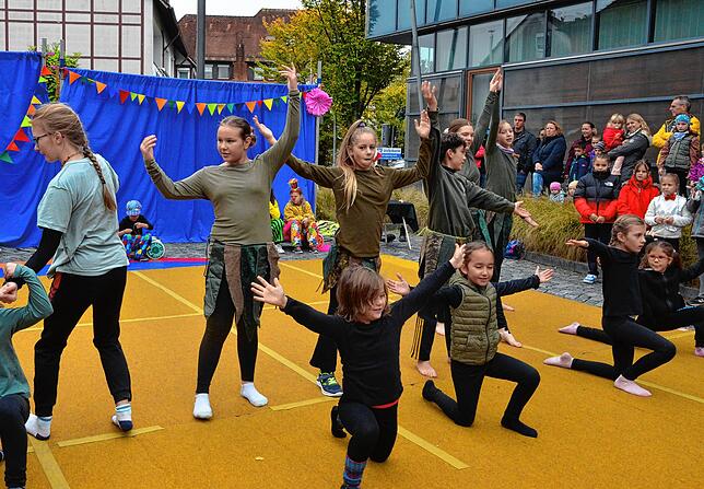 Bild 21: Die schönsten Bilder von der Kindermeile des Kindertheater-Festivals am Samstag – Teil 1