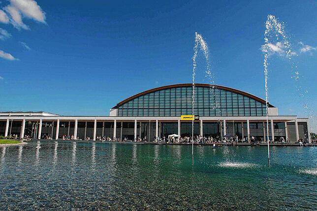 Die Messehalle A1 wird zum Autokino, wie schon 2015 bei der Tuning World Bodensee.