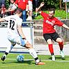 Torgefährlich: Nico Erhardt (rechts auf unserem Archivbild) brachte den FC 08 Bad Säckingen beim 3:1-Erfolg in der Partie beim SV ...