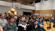Gut besucht war die Veranstaltung zur Windkraft in Wieden. Bild: Sarah Trinler