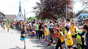 Am 4. Mai fällt der Startschuss für den 16. Uhldinger Pfahlbau-Marathon mit seinen verschiedenen Läufen. Hier können die Kosten laut ...