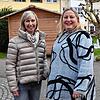 Saskia Friedrich-Rother (links) und Barbara Bücken von Markdorf Marketing freuen sich auf den Markdorfer Lichterweihnachtsmarkt.
