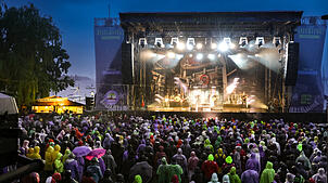 Das Seefestival im Jahr 2024: Schon damals hatte man mit Regen zu kämpfen. (Archivbild)
