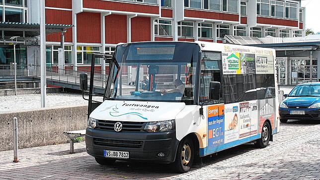 Am 19. und 26. Mai bieten die Stadt Furtwangen und der Verein Bürgerbus Sonderfahrten für Senioren zum Corona-Testzentrum in der ...
