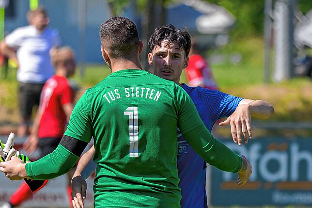 Bild 1: TuS Stetten siegt mit 2:1 beim FC Hochrhein – und wir haben Fotos!