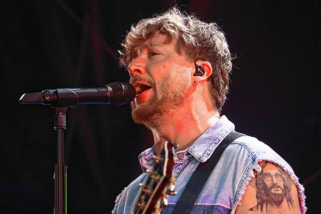 Bild 20: Open Air in Meersburg: Samu Haber verzaubert Fans