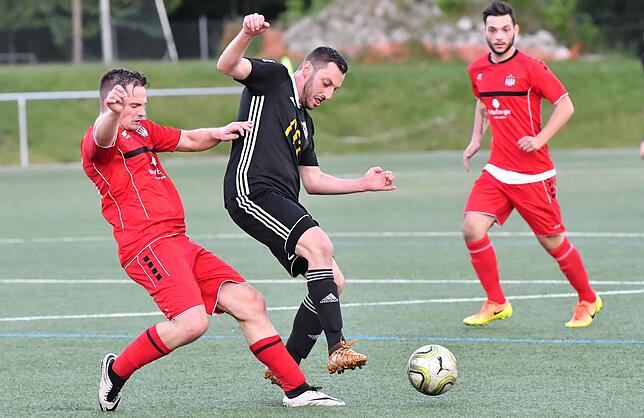 Bild 6: FC Wallbach siegt 6:2 beim FV Lörrach-Brombach II &ndash; und wir haben die Bilder!