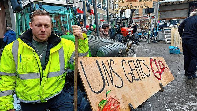 Bauernprotest auf der Markstätte in Konstanz: Auch Patrick Romer ist unter den Demonstranten.