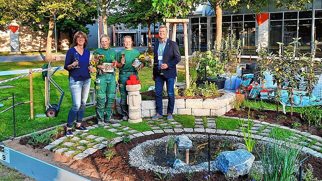 Birgit Halter, Katharina Marenghi, Annika Hertz-Eicherode und Erwin Halter nach dem Wettbewerb in Nürnberg.